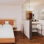 מלון Krone Am Fluss -