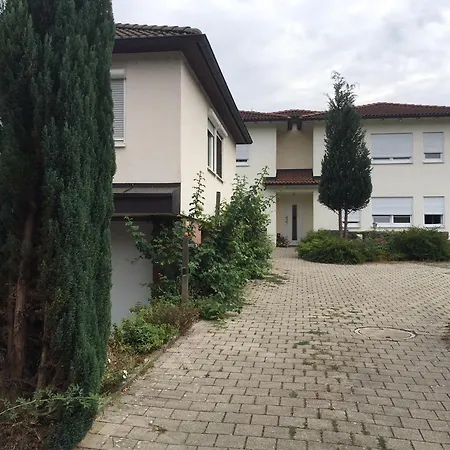 Krone Am Fluss - 3*