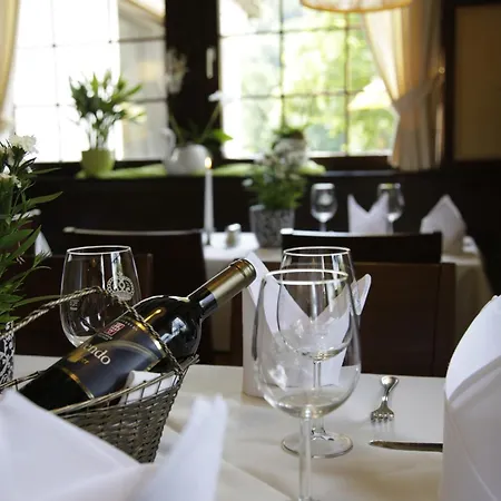 Hotel Krone Am Fluss -