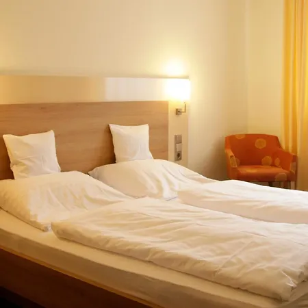 Hotel Krone Am Fluss - Sindringen