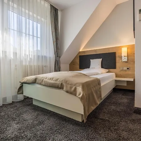 Krone Am Fluss - Отель 3*