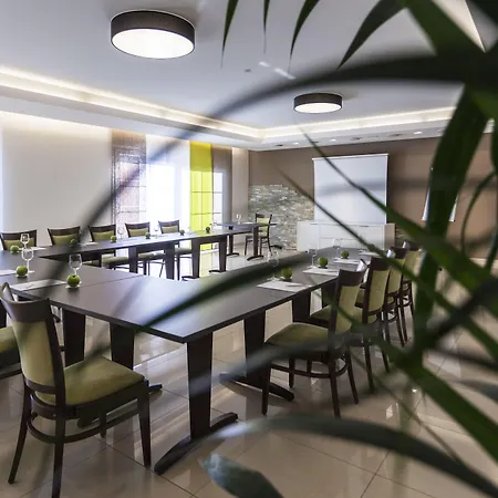 Hotel Die Krone Am Fluss - Landhotel Sindringen 3*