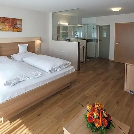 Krone Am Fluss - Hotel