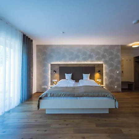 Hotel Krone Am Fluss - Sindringen