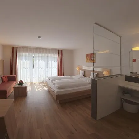 Die Krone Am Fluss - Landhotel Sindringen Sindringen